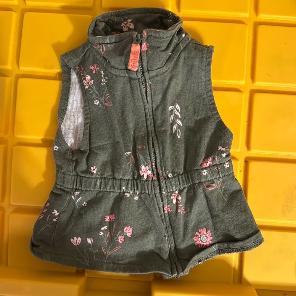 Girls size 9 month vest